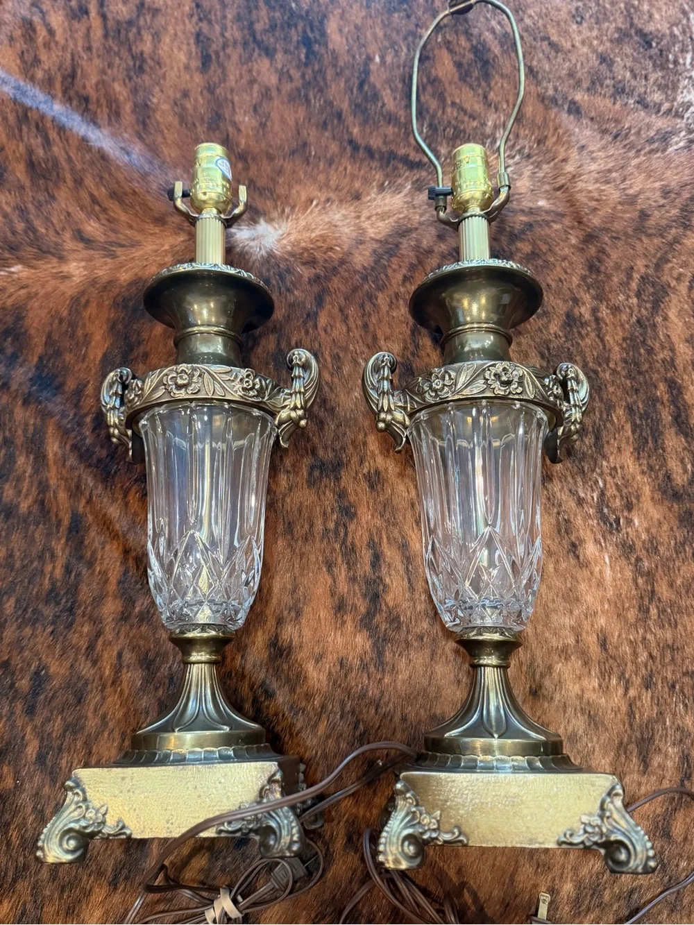 Vintage 1960’s Stiffel Hollywood Regency Brass & Crystal Urn Table Lamps F159
